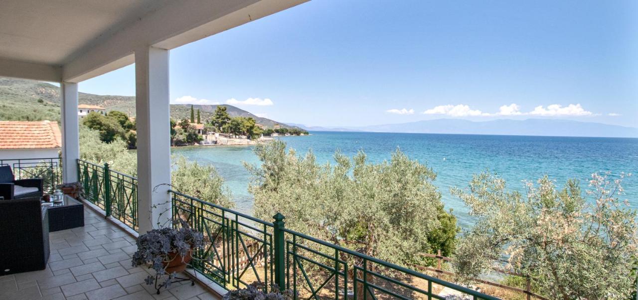 Villas Nies Sourpi Exteriér fotografie