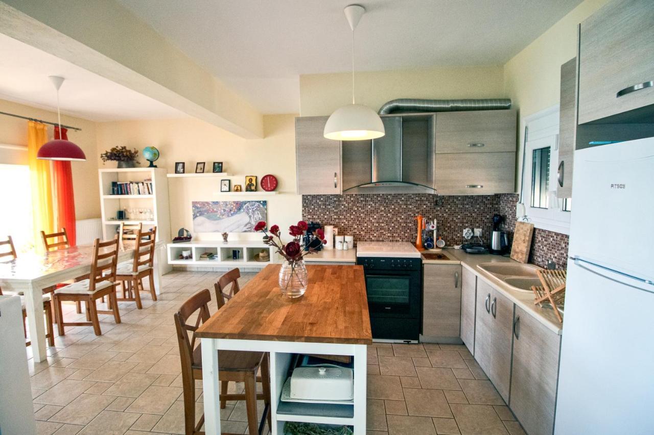 Villas Nies Sourpi Exteriér fotografie
