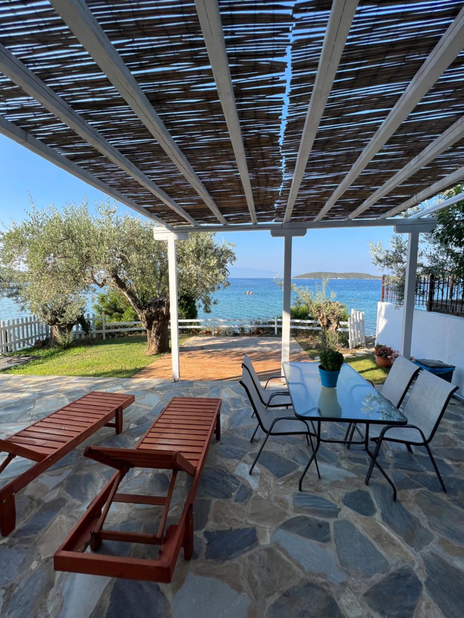 Villas Nies Sourpi Exteriér fotografie