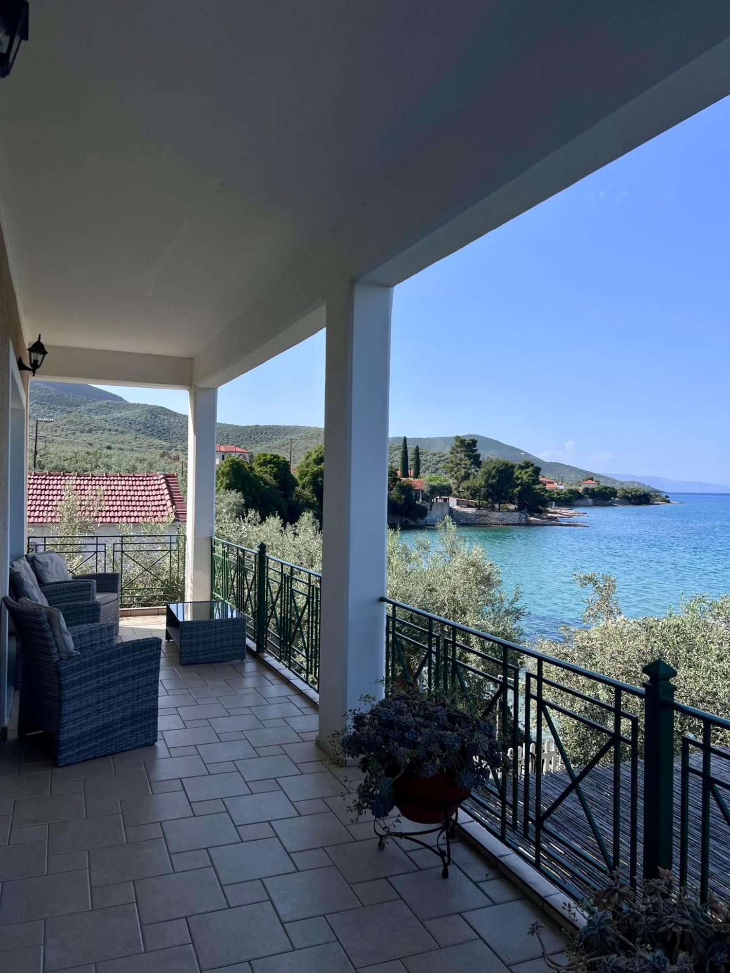 Villas Nies Sourpi Exteriér fotografie
