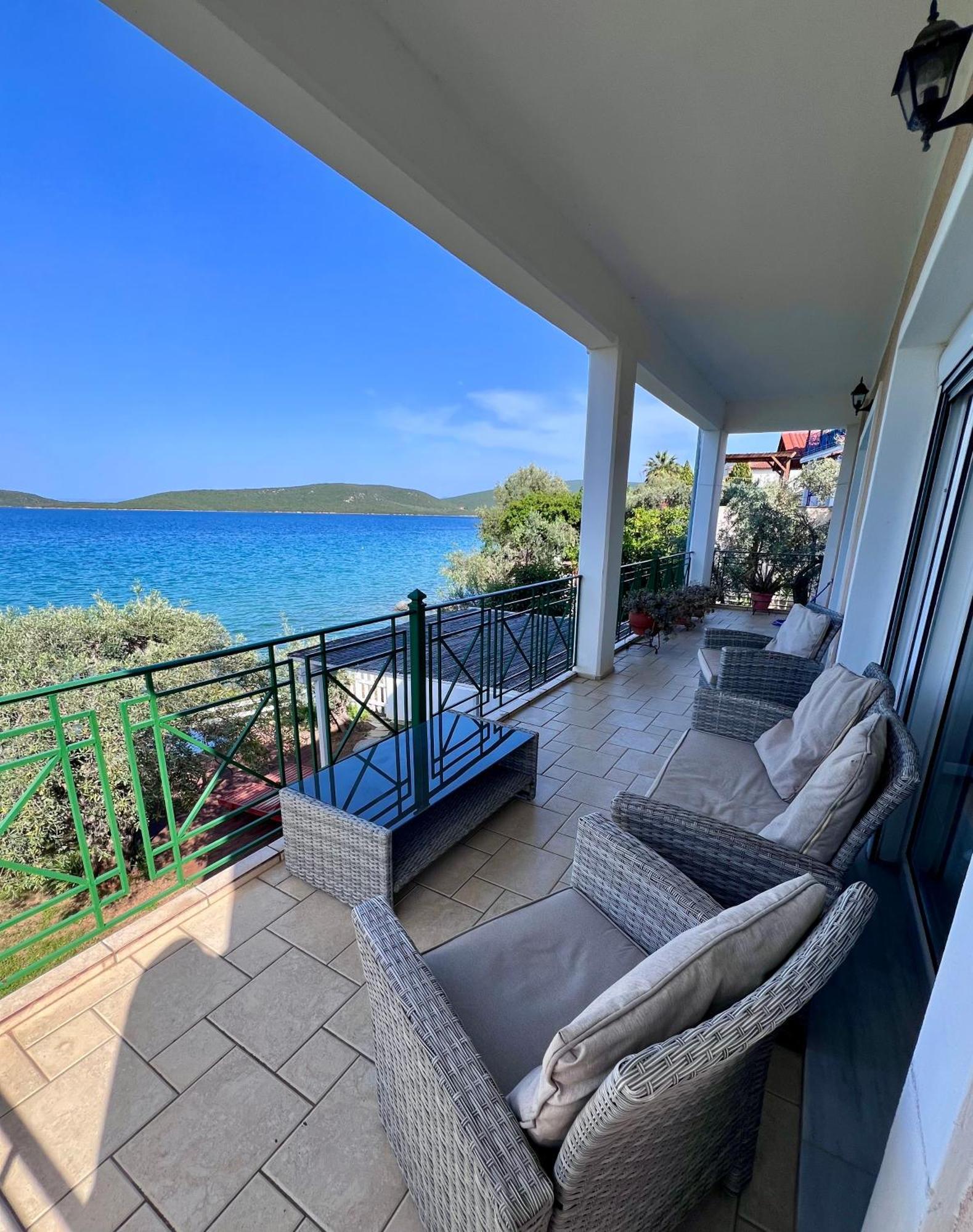 Villas Nies Sourpi Exteriér fotografie