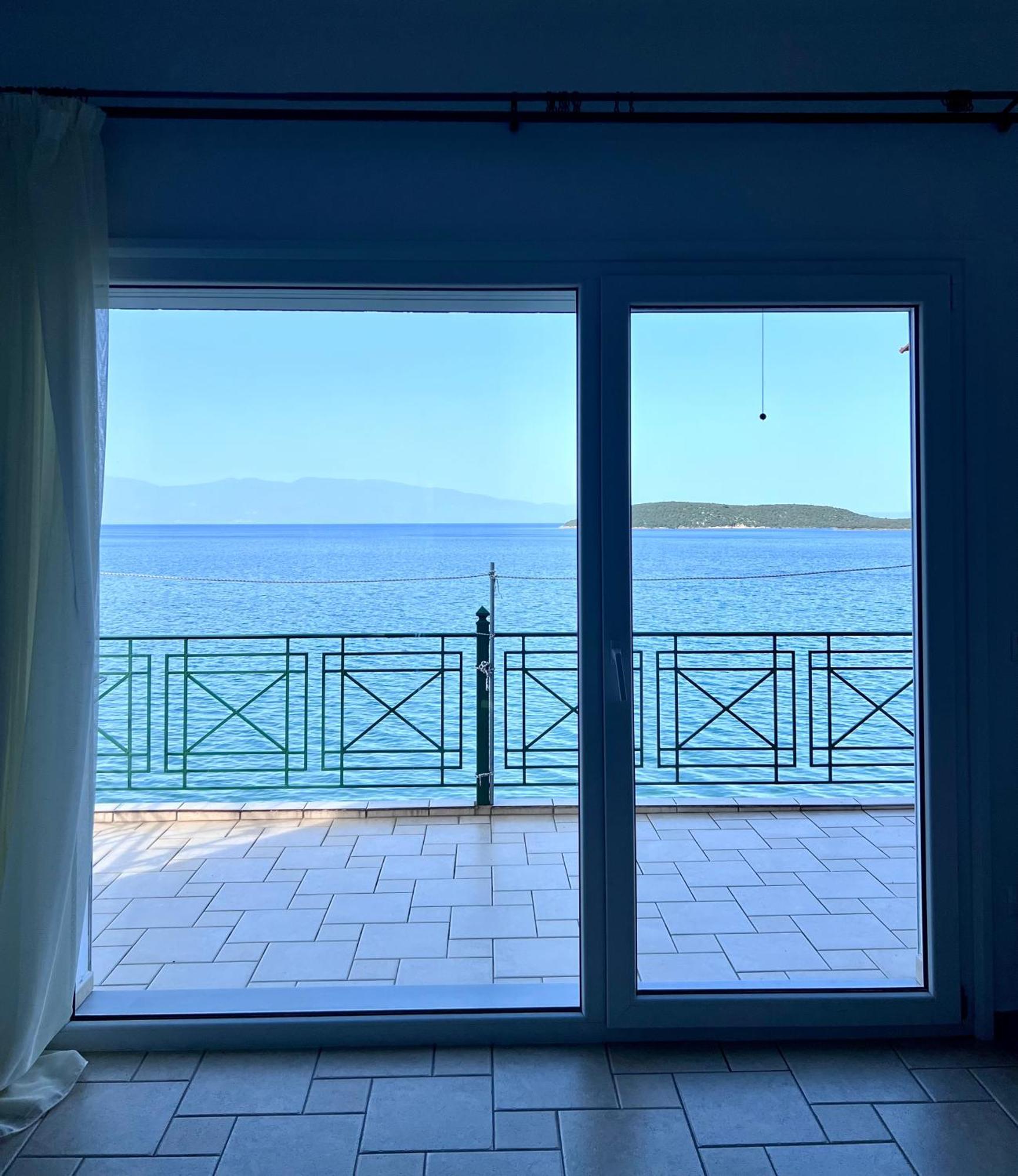 Villas Nies Sourpi Exteriér fotografie