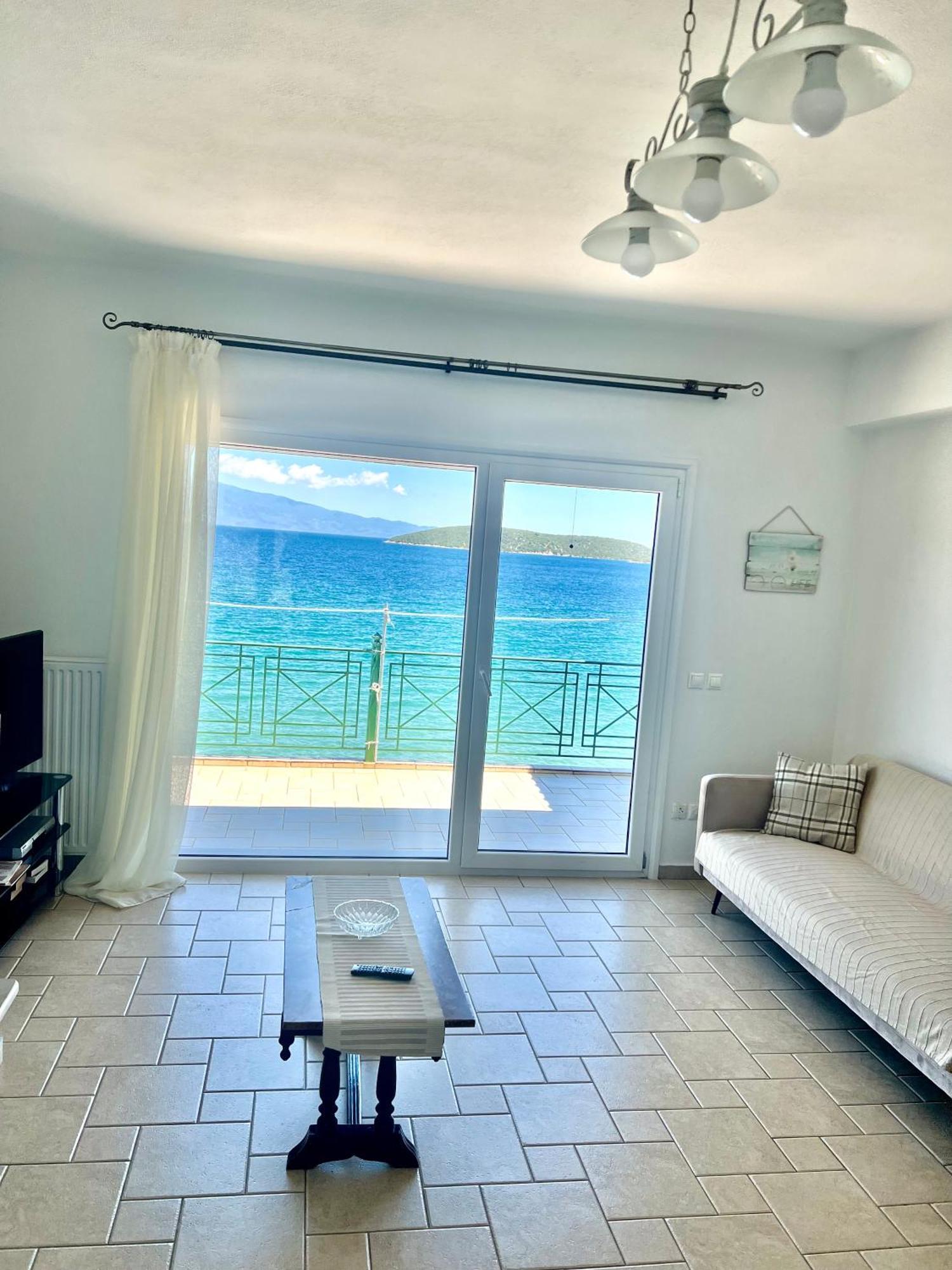 Villas Nies Sourpi Exteriér fotografie