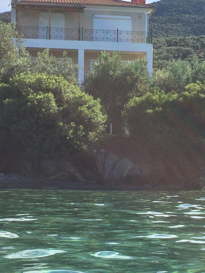 Villas Nies Sourpi Exteriér fotografie